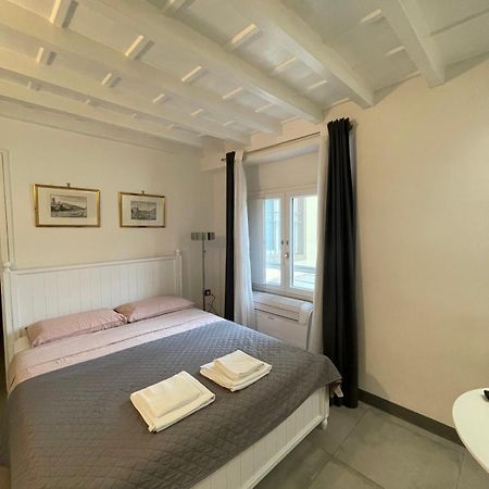 Renai Studio Flat Apartment Firenze Bagian luar foto