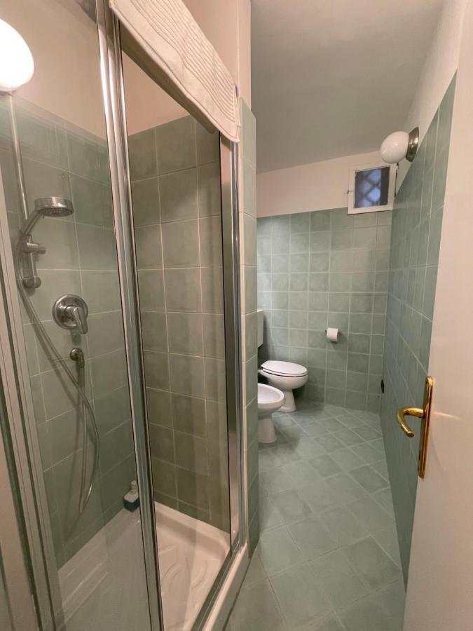 Renai Studio Flat Firenze Bagian luar foto