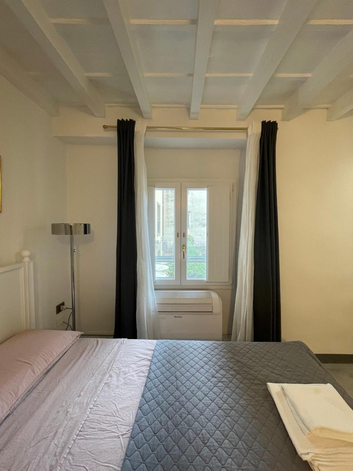 Renai Studio Flat Firenze Bagian luar foto